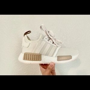 Adidas NMD R1 Chalk white